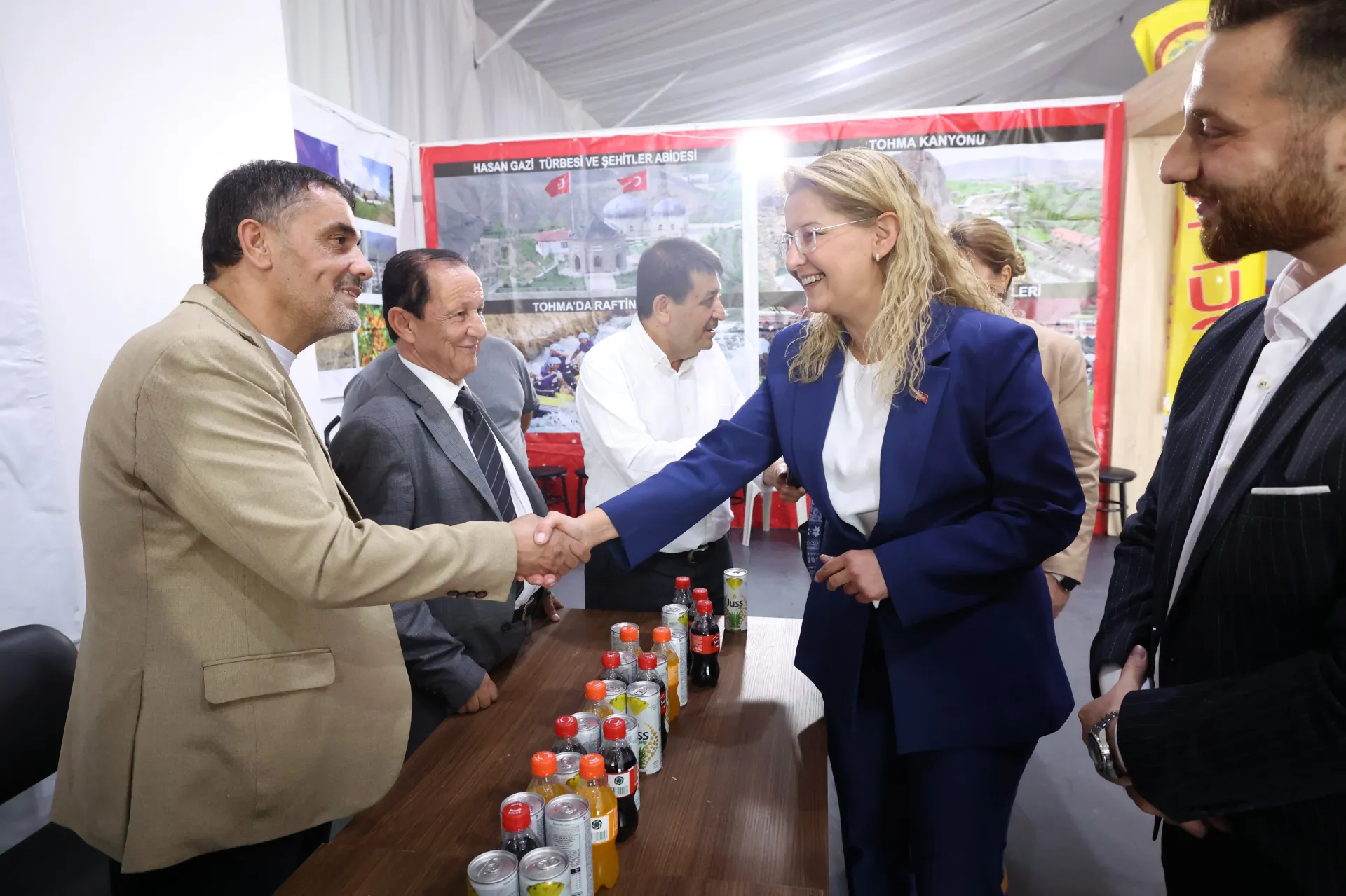 BAŞKAN OVALIOĞLU, MALATYA KÜLTÜR GÜNLERİ’NİN AÇILIŞINA KATILDI