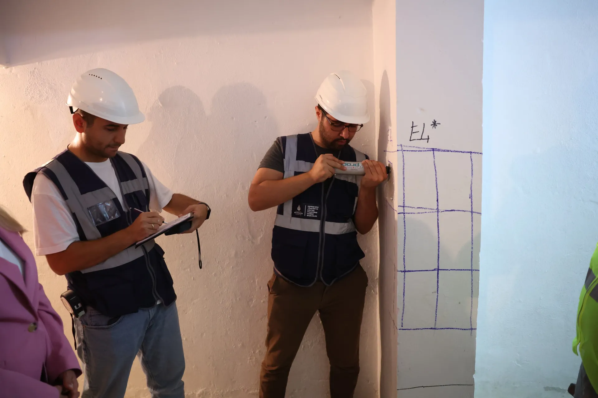 BAKIRKÖY'DE ÜCRETSİZ HIZLI TARAMA TESTLERİNE BAŞLANDI