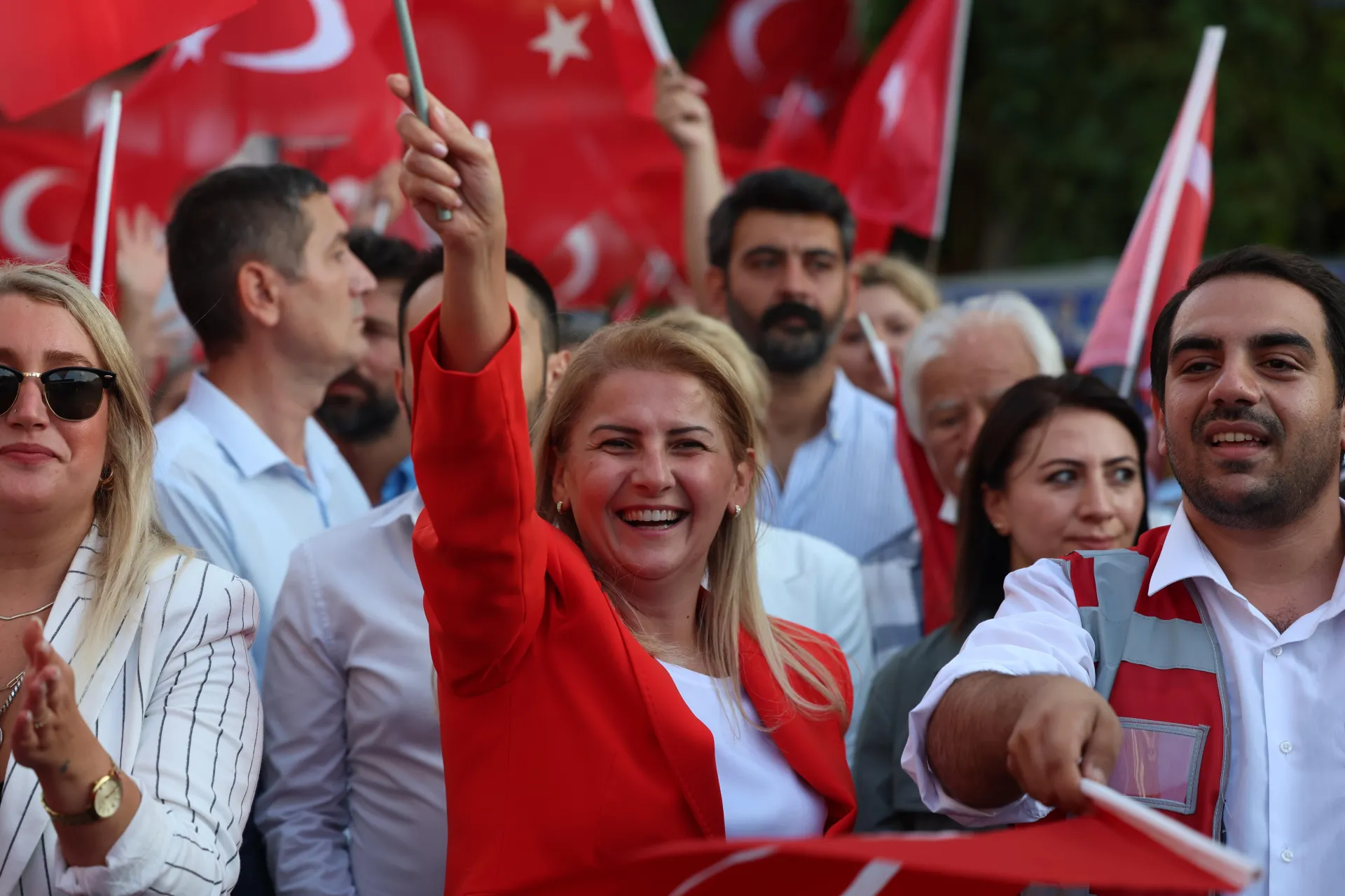 BÜYÜK ZAFERİN 102.YIL DÖNÜMÜ COŞKUYLA KUTLANDI